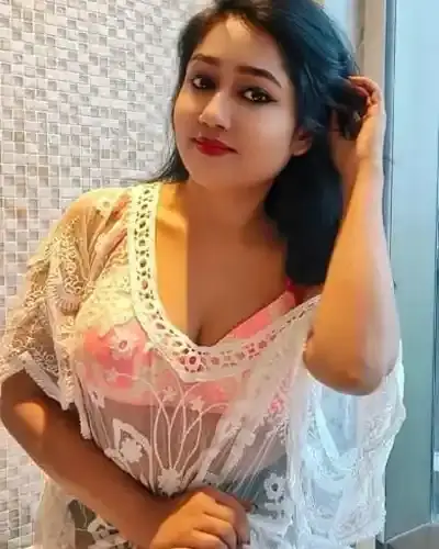 Escort Kadiam